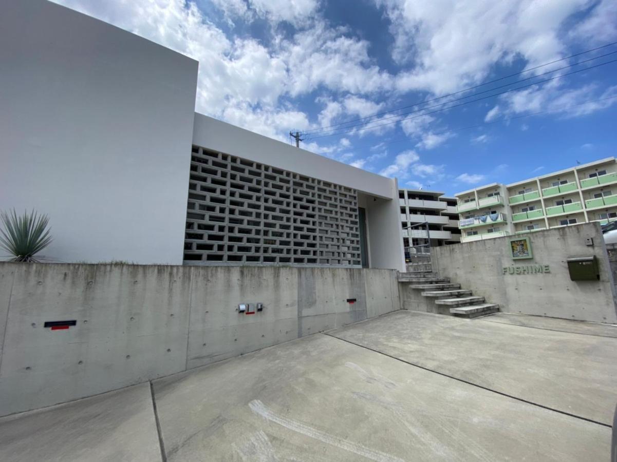 Fushime Villa Motobu Exteriör bild